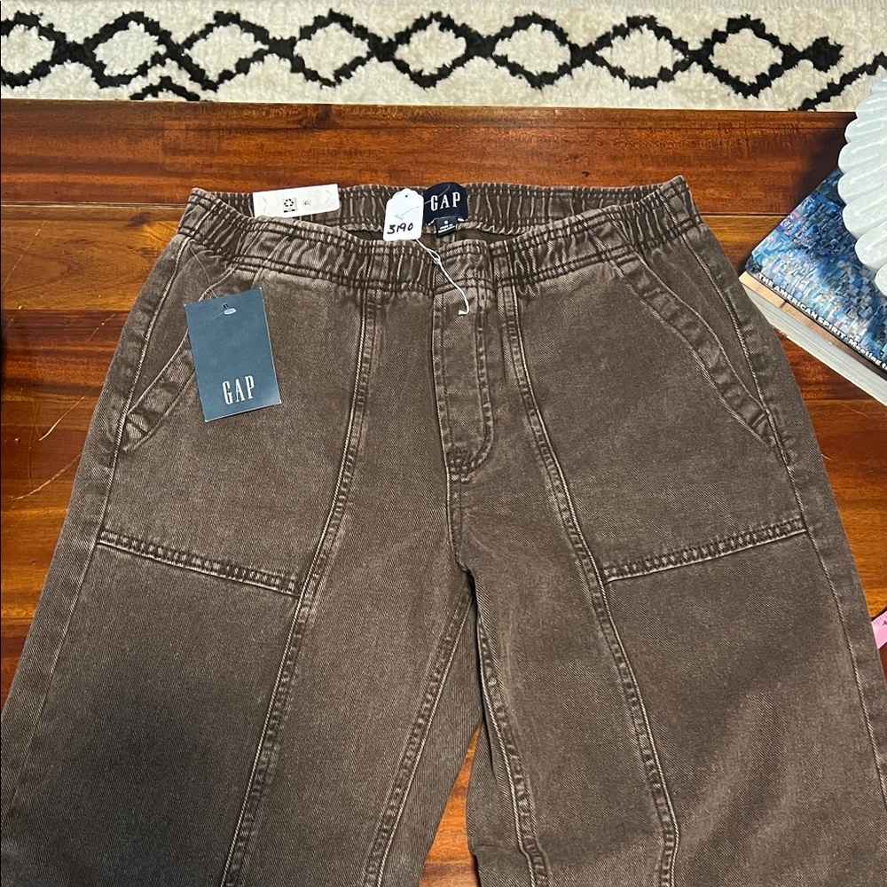 GAP washed brown cargo-style pants